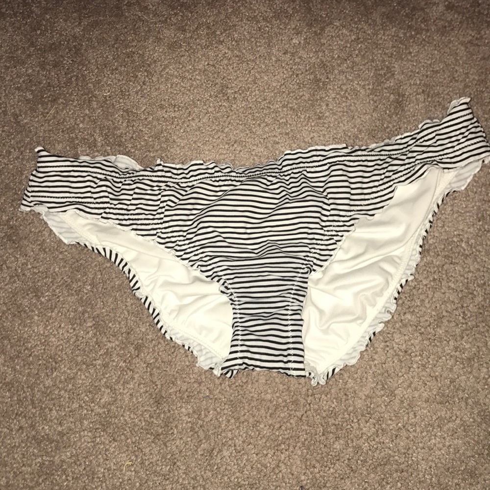 NWOT striped bikini bottom from VS, size M